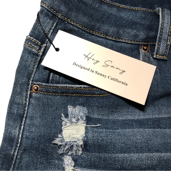 Dark Denim Stretch Distressed Jean Shorts medium fit like 6 NWT new - Picture 3 of 9